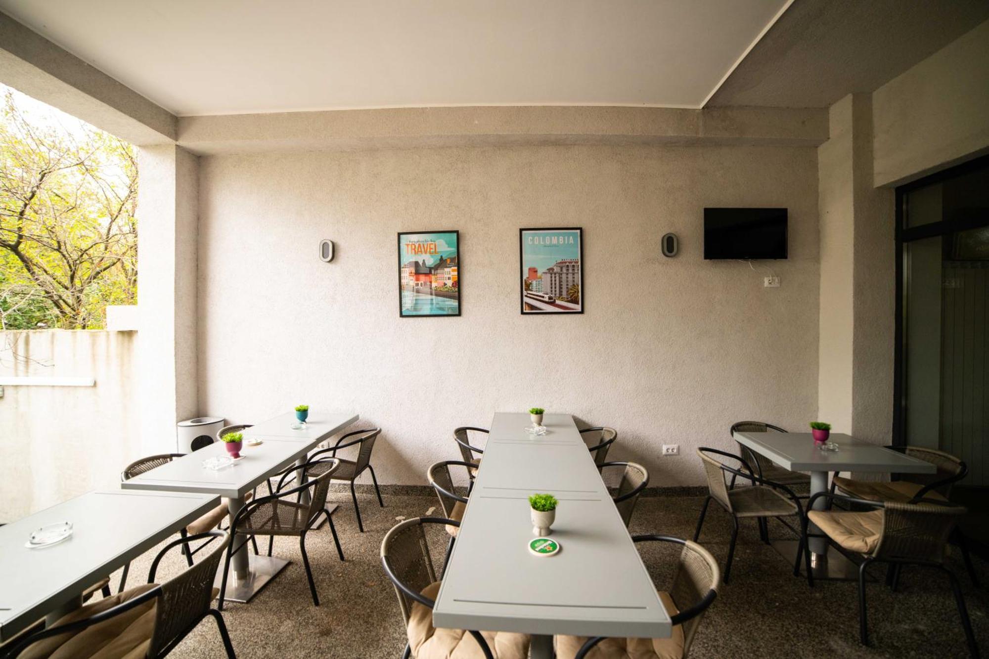 אפרטהוטל אוטופן Bucharest Airport Accomodation מראה חיצוני תמונה