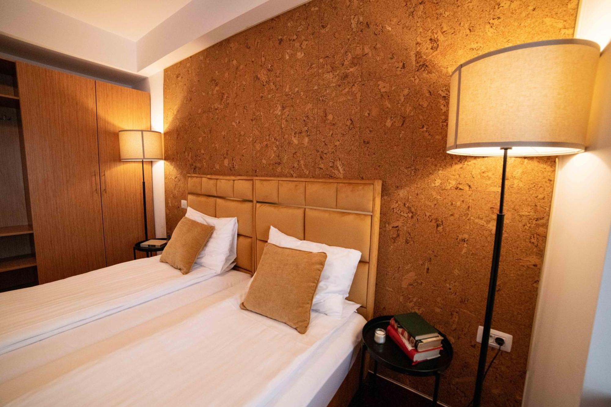 אפרטהוטל אוטופן Bucharest Airport Accomodation מראה חיצוני תמונה