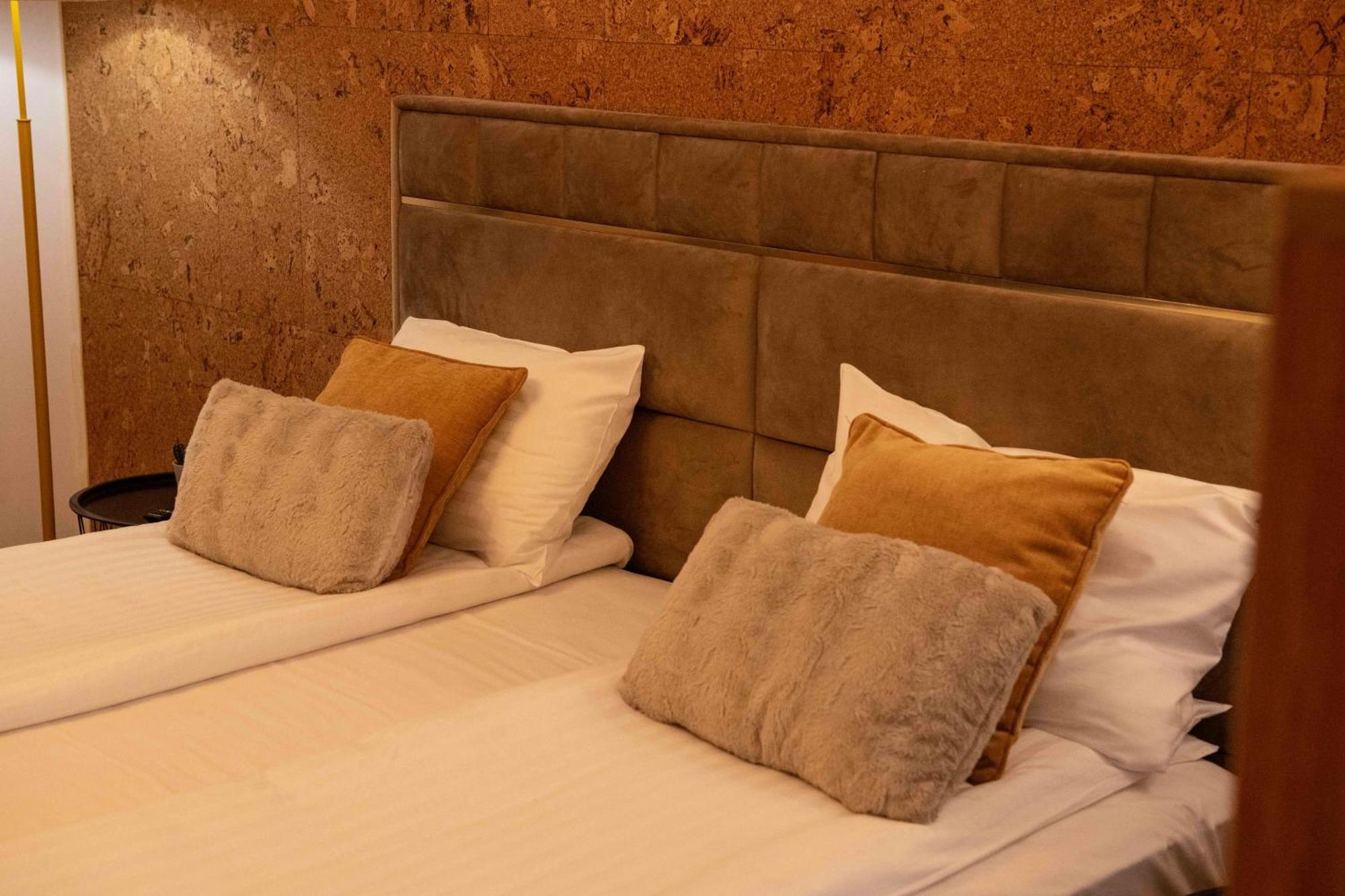 אפרטהוטל אוטופן Bucharest Airport Accomodation מראה חיצוני תמונה