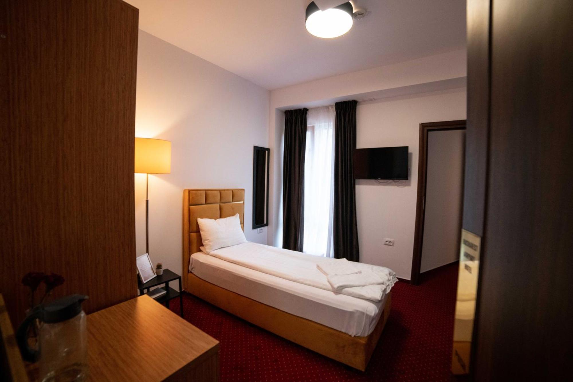 אפרטהוטל אוטופן Bucharest Airport Accomodation מראה חיצוני תמונה