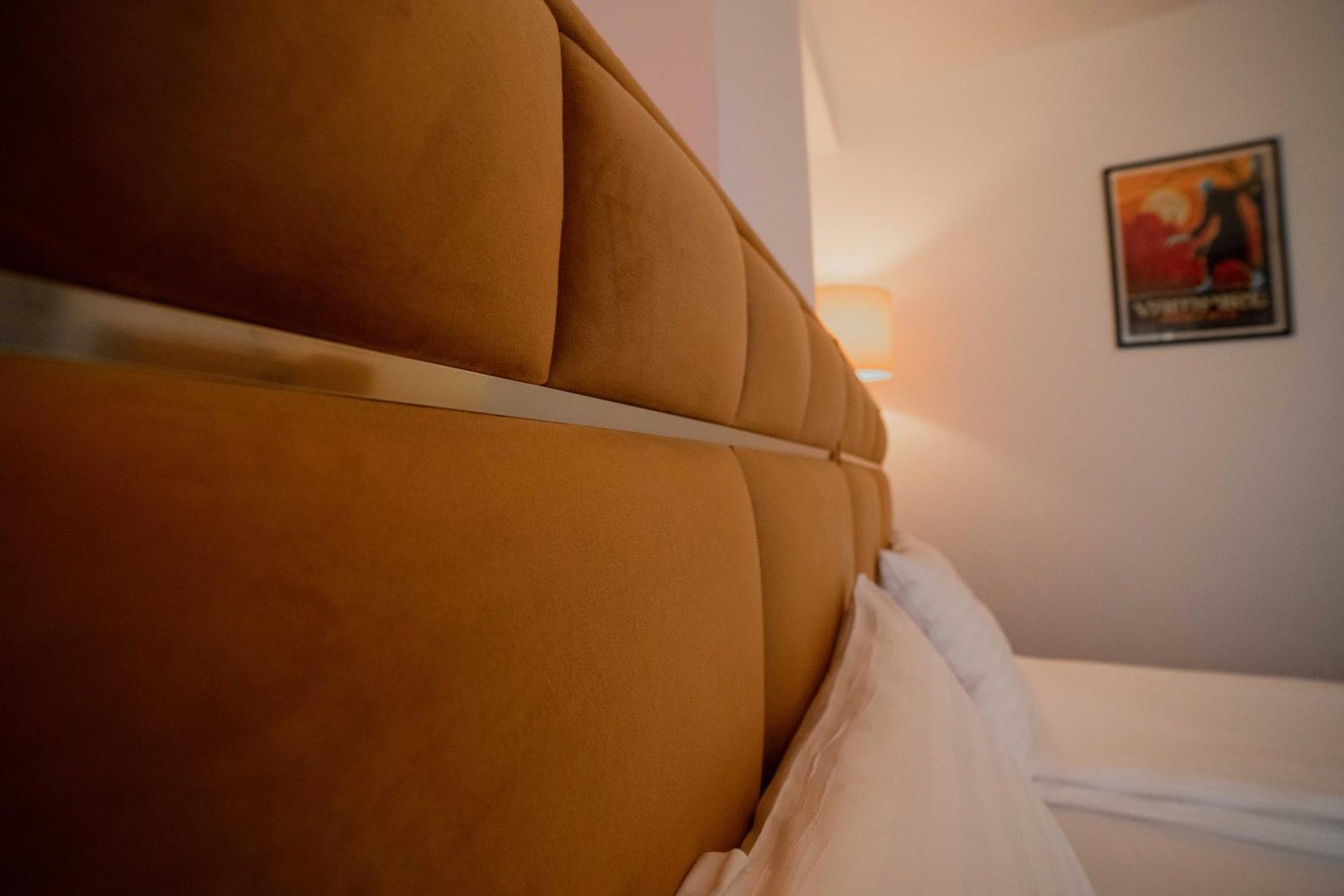אפרטהוטל אוטופן Bucharest Airport Accomodation מראה חיצוני תמונה