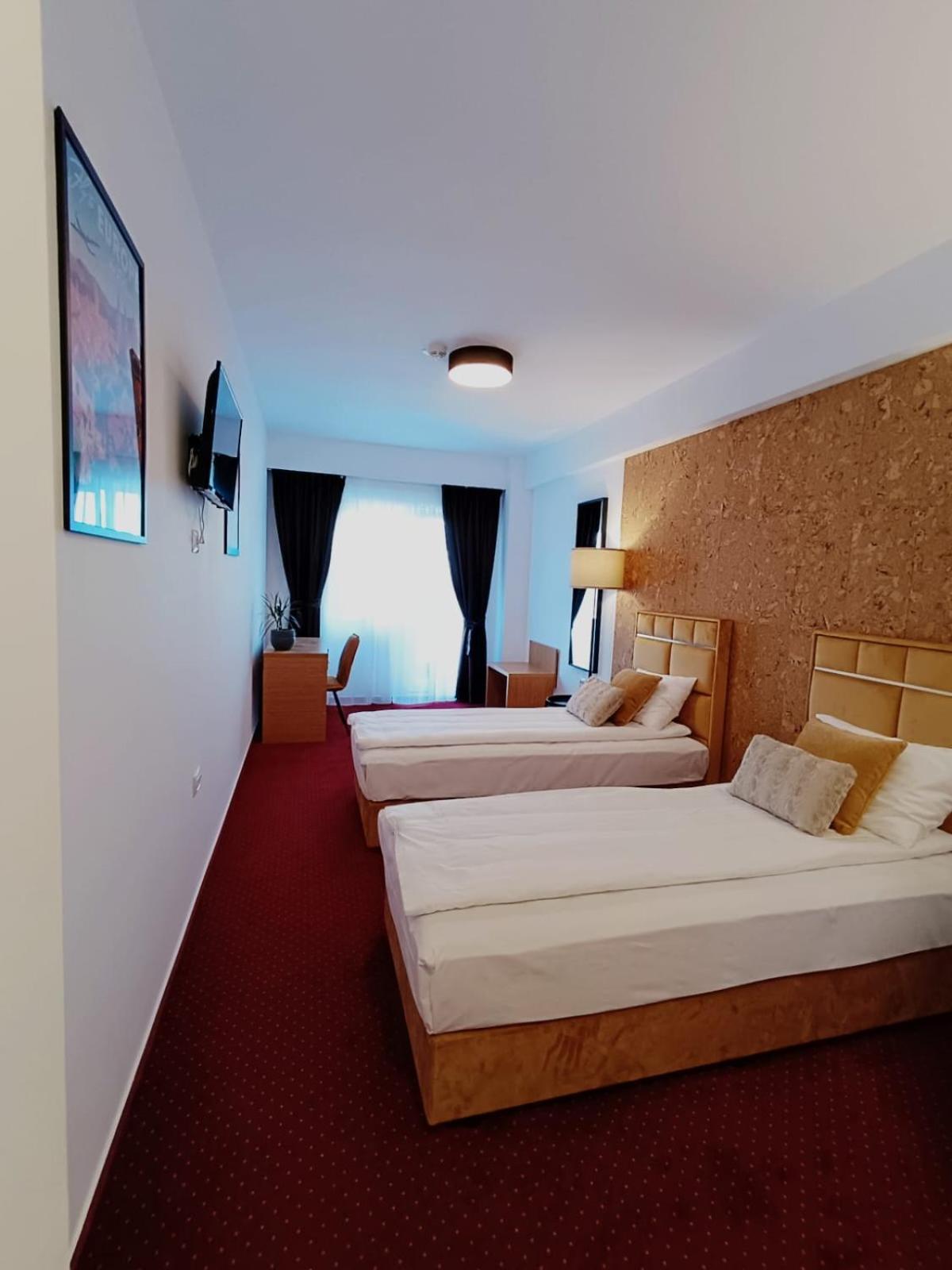אפרטהוטל אוטופן Bucharest Airport Accomodation מראה חיצוני תמונה